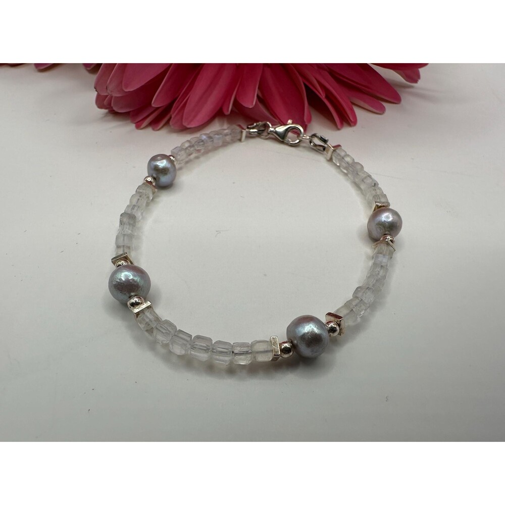Moonstone and grey pearl bracelet, 925 solid sterling silver